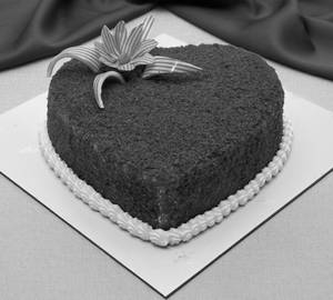 Red Velvet Heart Cake (Eggless)