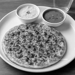 Onion uttapam