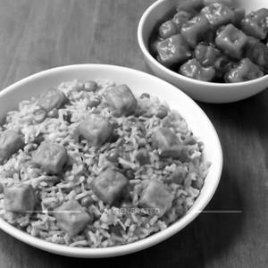 Schezwan Fried Rice With Paneer Chilli Dry