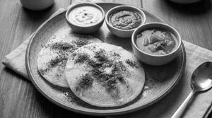 Fluffy Bangalore Style Thatte Idly (2 Pc)