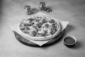 Chicken 65 Pizza