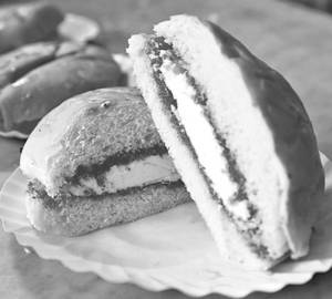 Jam maska bun