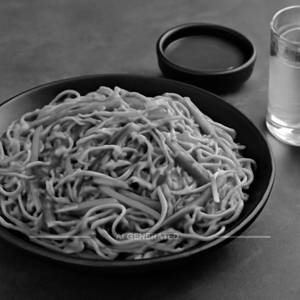Veg schezwan noodles