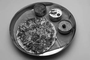 Onion Utthappam