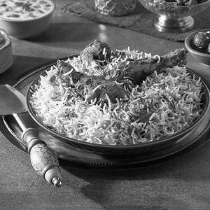 Shahi Kolkata Murgh Dum Biryani
