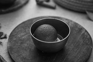 Kesar Gulab Jamun [1 piece]