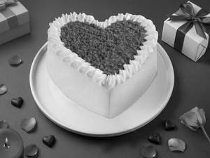 Valentine's Red Velvet Heart Shaped Cake ? 500gms