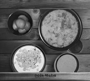 Desi Ghee Moong Dal Khichdi