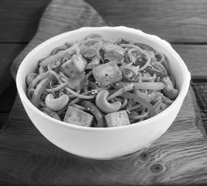Kaju Paneer Noodles