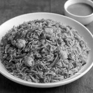 Veg Singapuri Fried Rice