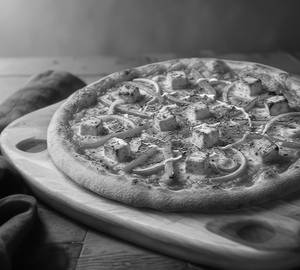 Paneer Maκηνι Pizzas