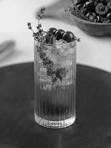 La vien rosse [craft cocktail mixer]