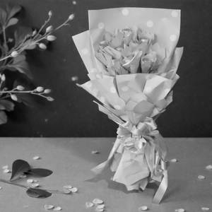 Chocolate Hand Crafted Pink & Gold Bouquet  Chocolates - 10 Pcs