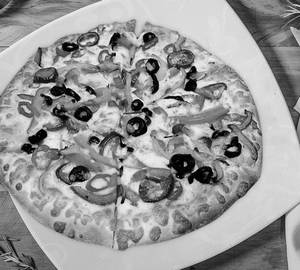 Veg pizza