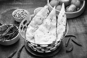 Plain naan