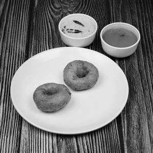 Uddina Vada [2nos]