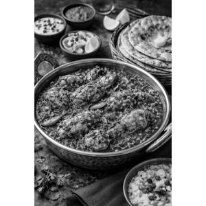 Chicken Dawat Specail+ 4 Roti   