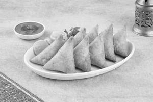 Chicken Patti Samosa (8 Pcs)