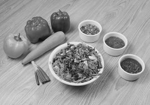 Chicken Burnt Garlic Hakka Noodles