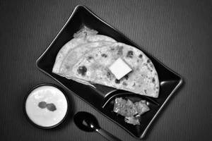 Greenpeas Paratha