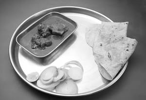 Chicken Curry [250 ml] with 2 Tandoori Roti