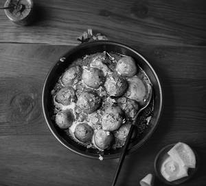 Kashmiri Dum Aloo 300Ml]