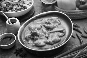 Fish In Coriander Sauce Basa (10 Pc)