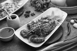 Pan Fried Chilli Fish Basa (10 Pc)