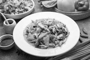 Pan Fried Noodles (Chicken) [Serves 2]
