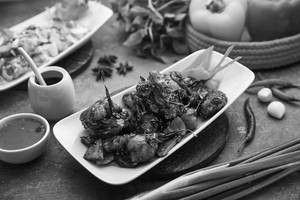 Fish In Chili Basil Basa (10 Pc)