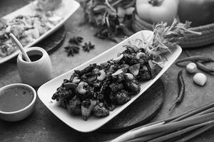 Thai Chicken With Cashew Nuts (10 Pc)
