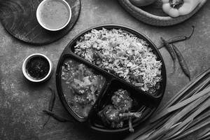 Schezwan Chicken And Indo Bongo Chicken With Shanghai Special Fried Rice/noodles