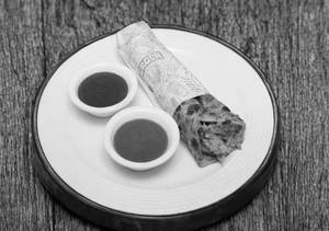 Paneer chilli  Roll [1 quantity]