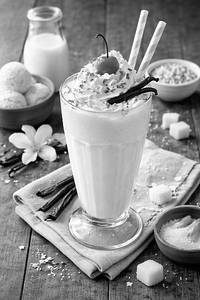 Vanilla Milk Shake