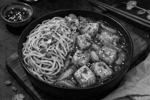 Paneer Manchurian with Chilli Garlic Hakka Noodle Bowl