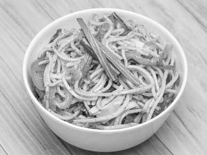 Chilli Garlic Noodles