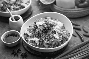 Egg Schezwan Fried Rice [Serves 2]