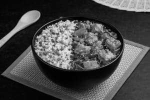 Drunken Paneer with Chilli Garlic Fried Rice Bowl