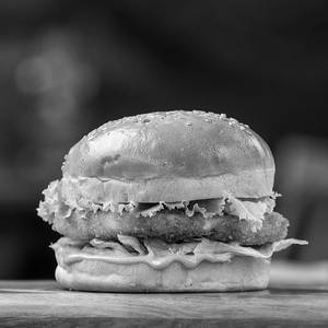 Peri Peri Paneer Burger