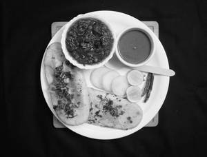 Chole Kulche
