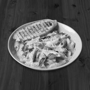 Creamy Pesto Pasta