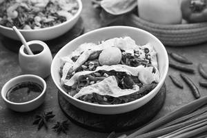 Egg Pad Thai Kung Nang [Serves 2]