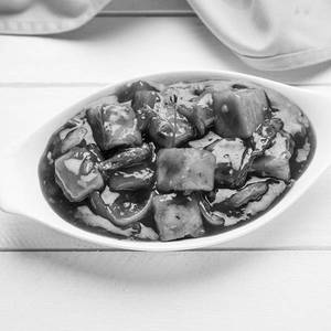 Diced Chicken In Black Pepper Sauce