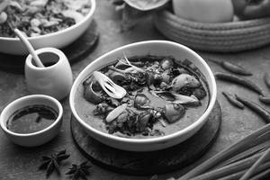 Chicken In Black Bean Sauce (10 Pc)