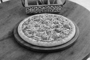 Malai Chicken Pizza