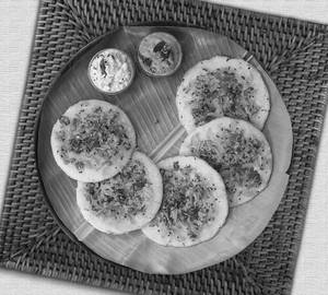 Onion Uttapam