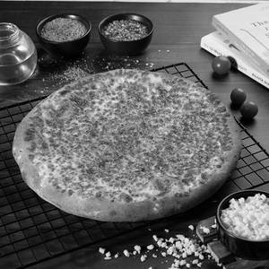 Queen Margherita Pizza