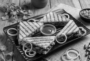 Mexican Kidney Beans Fusion Sandwich