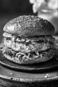 Classic Chicken Burger