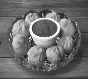 Fried Veg Momos 8 Pieces